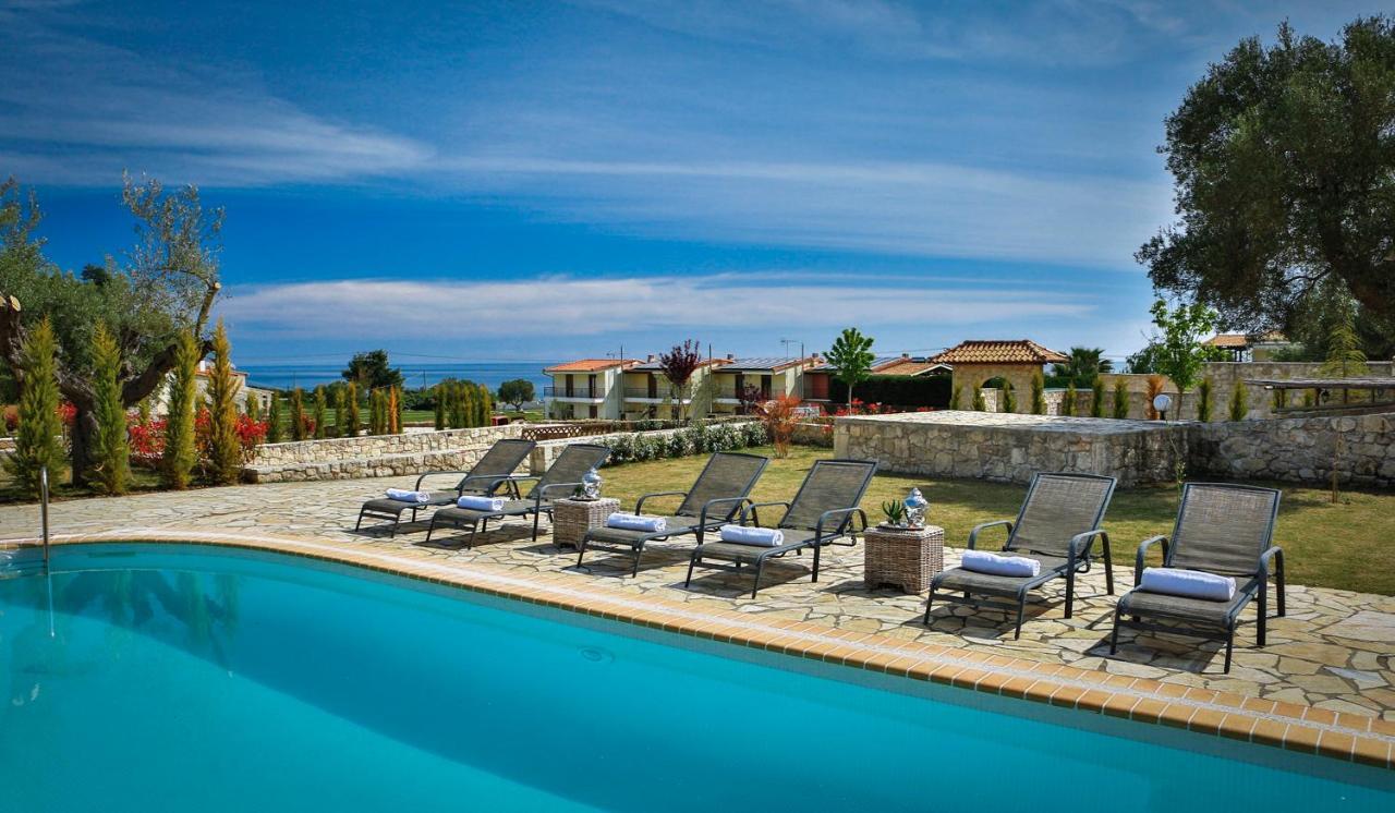 Stigmes Villas & Suites Nea Skioni Exterior foto