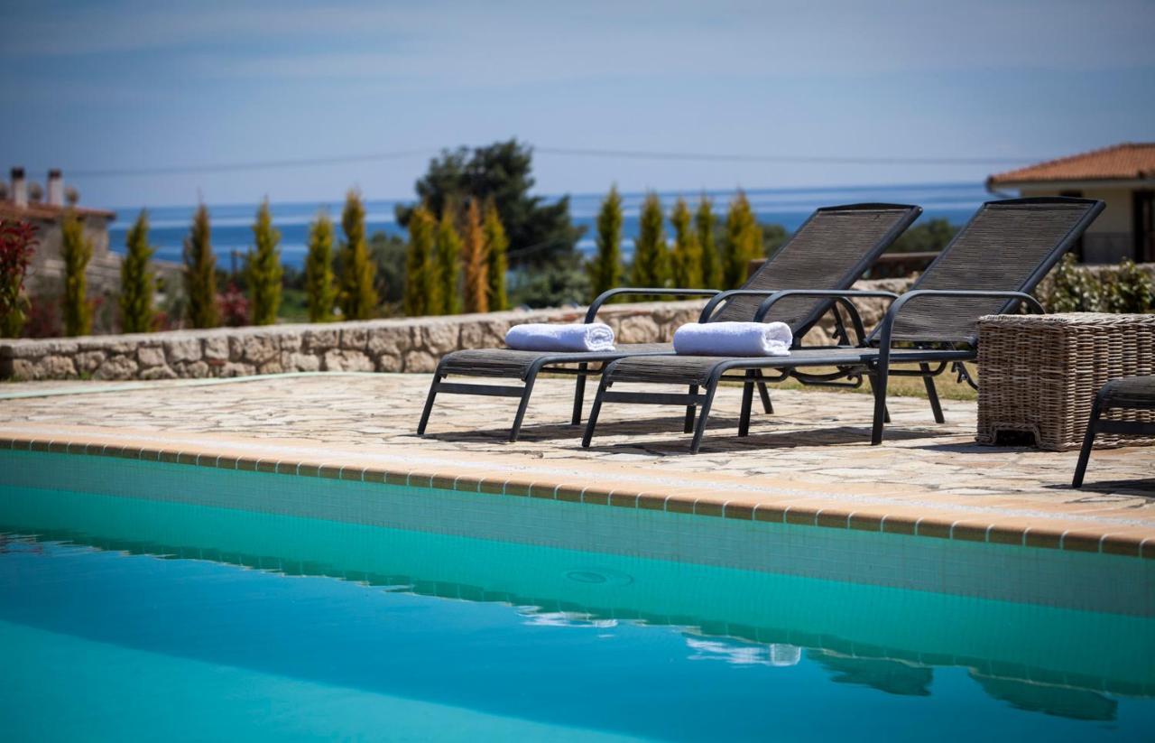 Stigmes Villas & Suites Nea Skioni Exterior foto