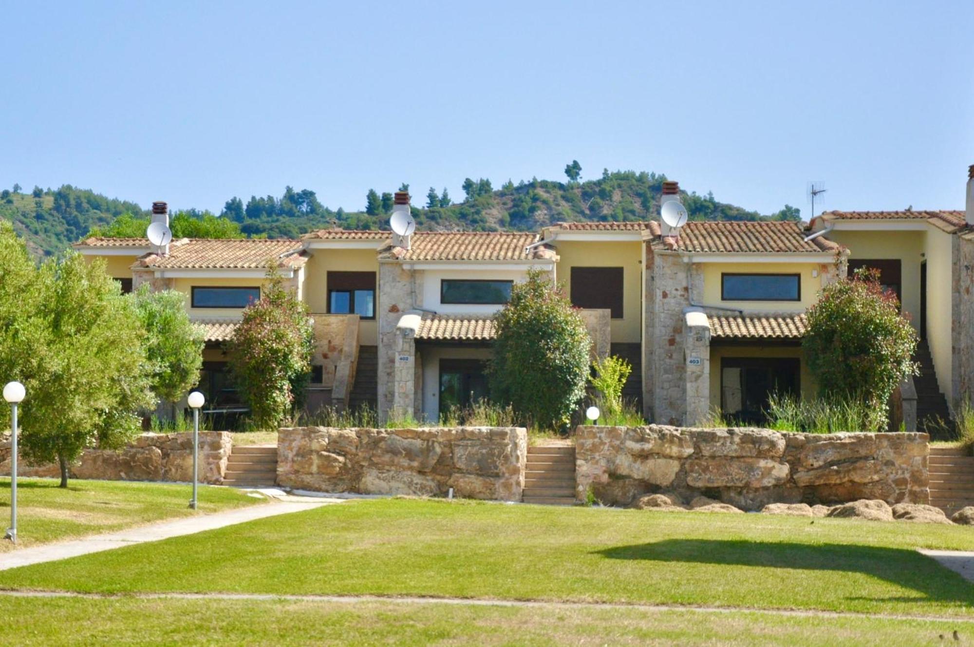 Stigmes Villas & Suites Nea Skioni Exterior foto